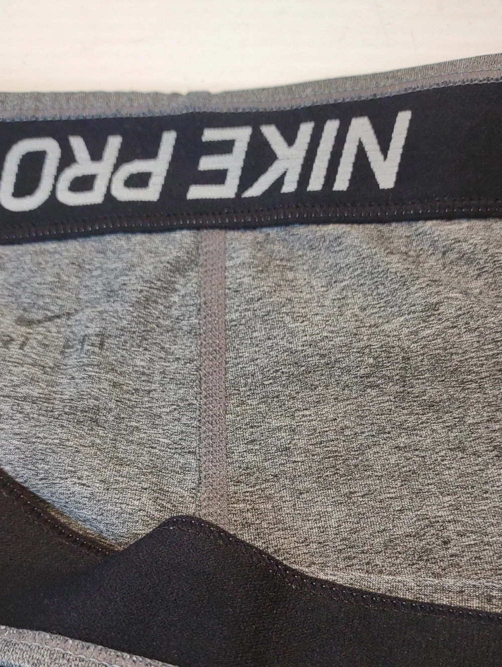 Nike Pro Women's Dri-fit Warm Training Grey w/ Black Tight Fit Mid-Rise Leggings
